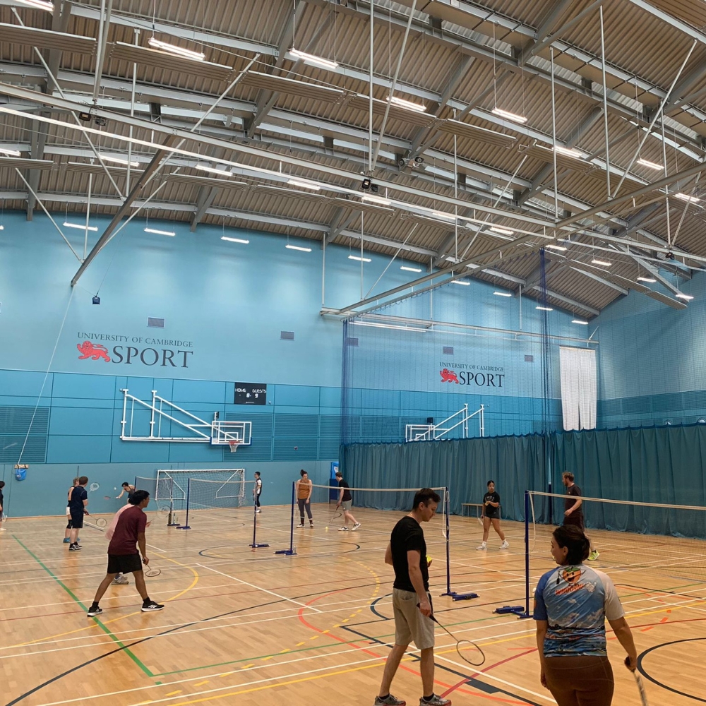 Badminton